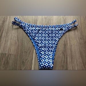 Hollister bikini bottom NWOT